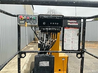 2011 niftylift hr12 ne elektrische knikarmhoogwerker – 12,2 m - afbeelding 13 van  16