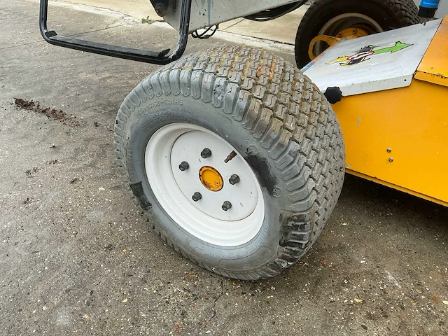 2011 niftylift hr12 ne elektrische knikarmhoogwerker – 12,2 m - afbeelding 12 van  16
