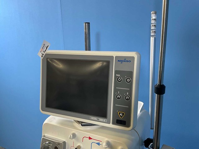 2011 nikkiso dbb-05 hemodialyse systeem - afbeelding 9 van  16