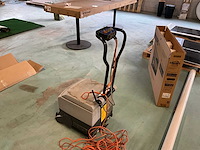 2011 nilfisk ca340 schrobzuigmachine - afbeelding 5 van  11