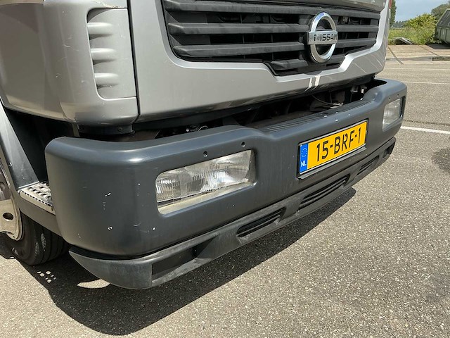 2011 nissan atleon vrachtwagen - afbeelding 47 van  49