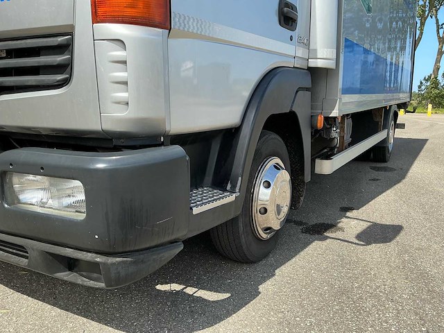2011 nissan atleon vrachtwagen - afbeelding 49 van  49
