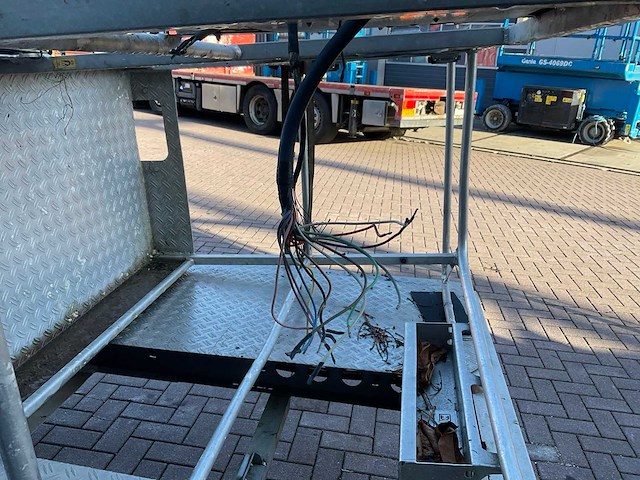 2011 nissan cabstar e 130.35 2.5 dci 290 autohoogwerker - afbeelding 11 van  11