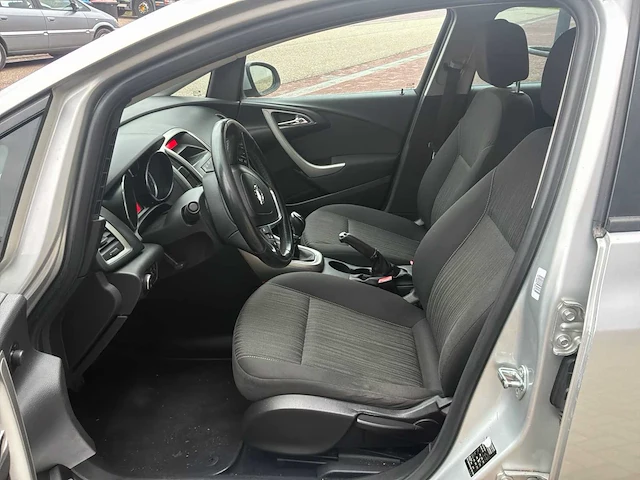 2011 opel astra j eco flex stationwagen personenauto - afbeelding 14 van  29