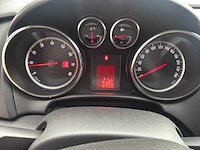 2011 opel astra j eco flex stationwagen personenauto - afbeelding 18 van  29