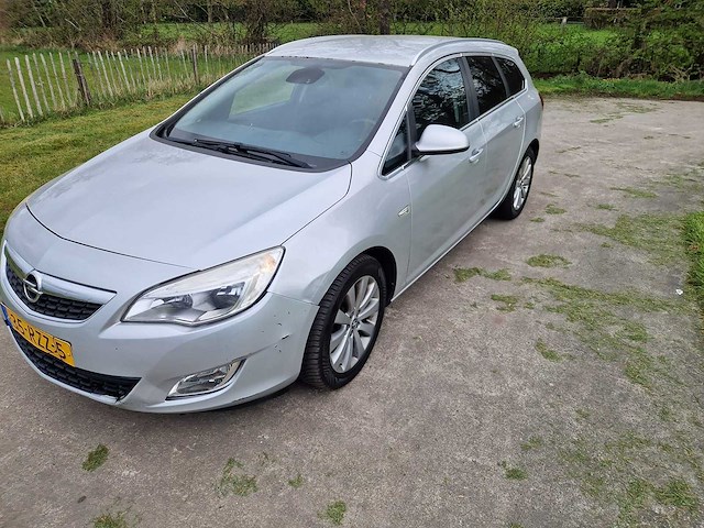2011 opel astra sports tourer 1.4 turbo cosmo personenauto - afbeelding 10 van  15