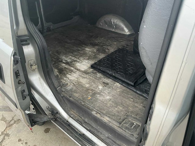 2011 opel combo 1.3 cdti selection bedrijfswagen - afbeelding 34 van  34