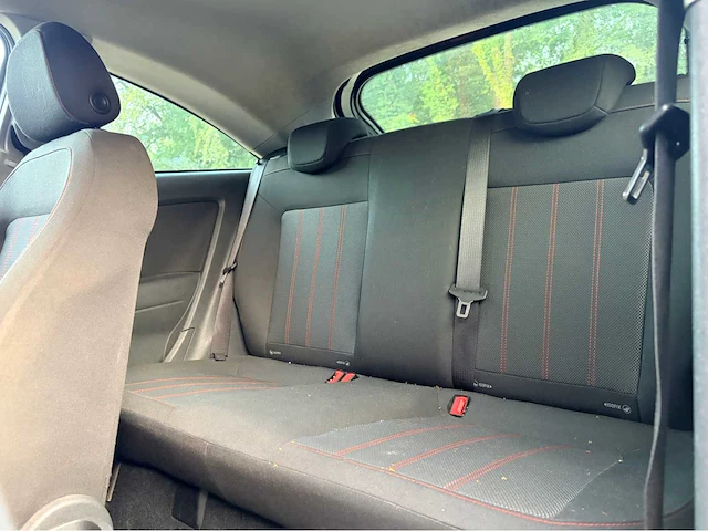 2011 opel corsa 1.4-16v airco - navi personenauto - afbeelding 13 van  14