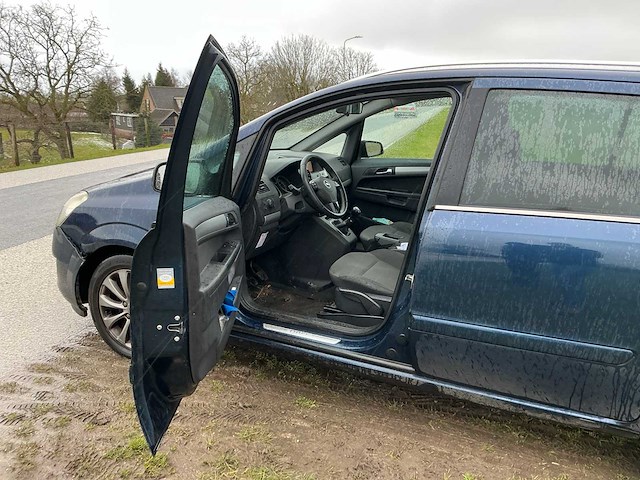 2011 opel zafira 1.8 111 y. ed. personenauto - afbeelding 13 van  33