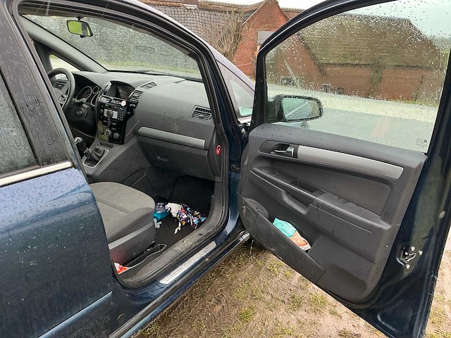 2011 opel zafira 1.8 111 y. ed. personenauto - afbeelding 23 van  33