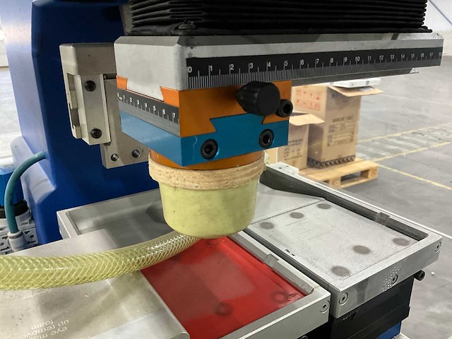 2011 pad printer tic 188sdl tampondrukmachine - afbeelding 6 van  8