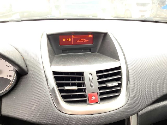 2011 peugeot 207 cc 1.6 thp roland g. personenauto 87-pvg-8 - afbeelding 12 van  18