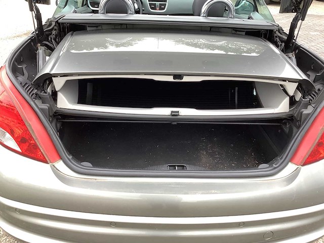 2011 peugeot 207 cc 1.6 thp roland g. personenauto 87-pvg-8 - afbeelding 1 van  3