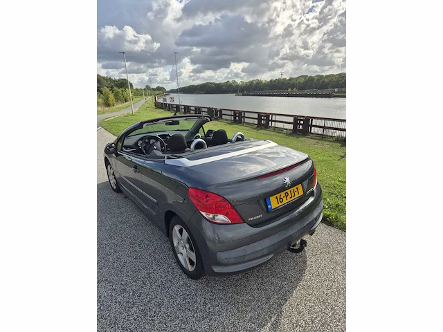 2011 peugeot 207 cc 1.6 vti personenauto - afbeelding 11 van  14