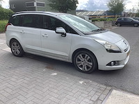 2011 peugeot 5008 1.6 thp b.l. exe 7p. personenauto - afbeelding 7 van  13