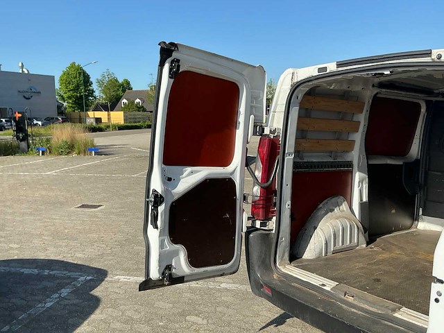2011 peugeot expert 227 1.6 hdi l1h1 pro bedrijfswagen 8-vlk-97 - afbeelding 4 van  32