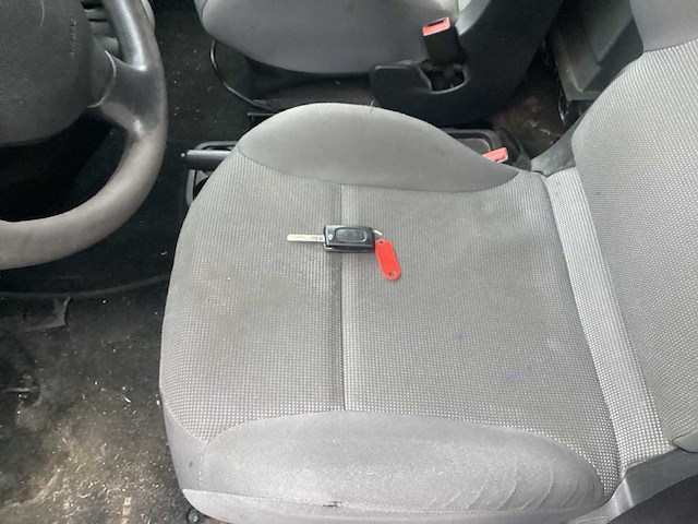 2011 peugeot partner 120 1.6 hdi bedrijfswagen - afbeelding 6 van  21