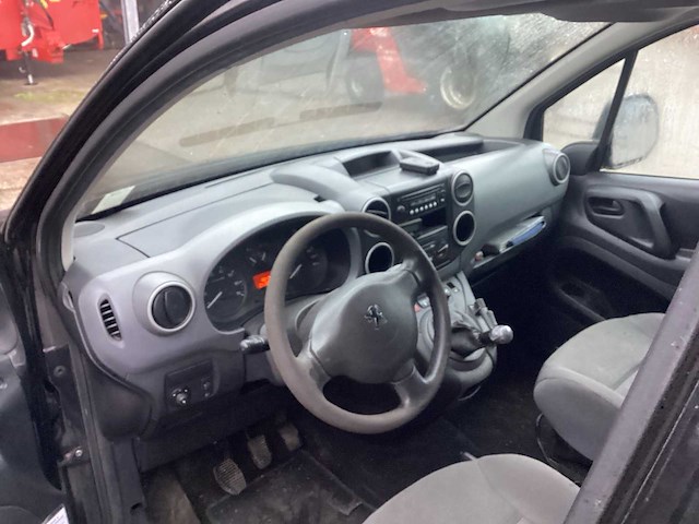 2011 peugeot partner 120 1.6 hdi bedrijfswagen - afbeelding 21 van  21