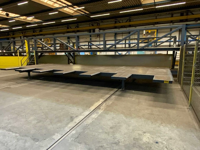 2011 progress transport systeem met vlakke tafels - afbeelding 34 van  41