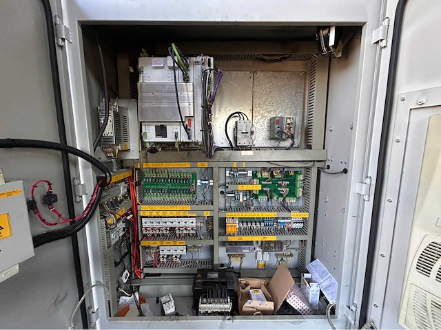 2011 quaser mv 184p cnc universeel machinecentrum - afbeelding 6 van  19