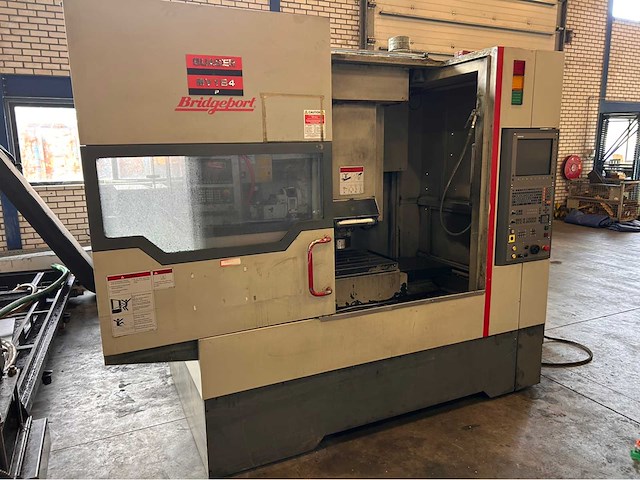 2011 quaser mv 184p cnc universeel machinecentrum - afbeelding 13 van  19