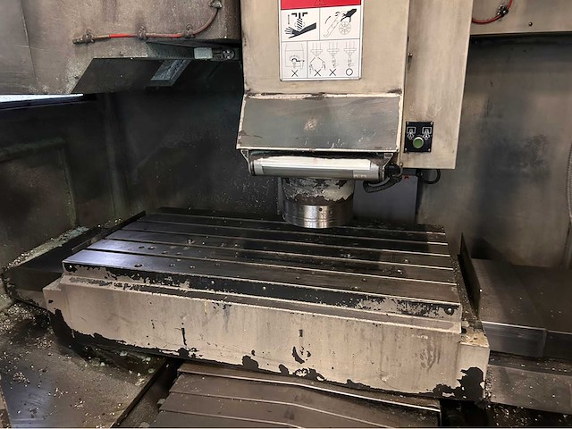 2011 quaser mv 184p cnc universeel machinecentrum - afbeelding 17 van  19