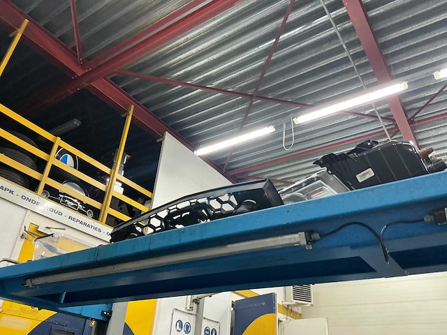 2011 ravaglioli rav4401 hefbrug 4 ton - afbeelding 2 van  13