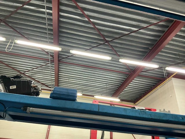 2011 ravaglioli rav4401 hefbrug 4 ton - afbeelding 3 van  13