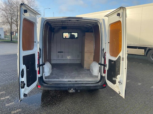 2011 renault master bedrijfswagen (6-vrk-92) - afbeelding 16 van  18