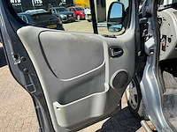 2011 renault trafic 2.5 dci t29 l2h1 dc bedrijfswagen - afbeelding 31 van  35