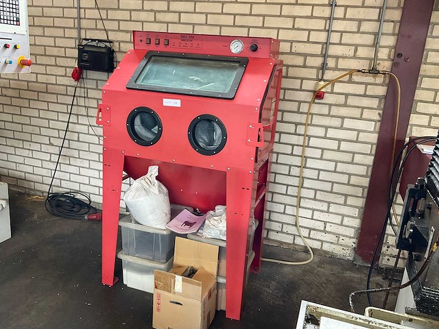 2011 sbc 350 straalcabine - afbeelding 2 van  8
