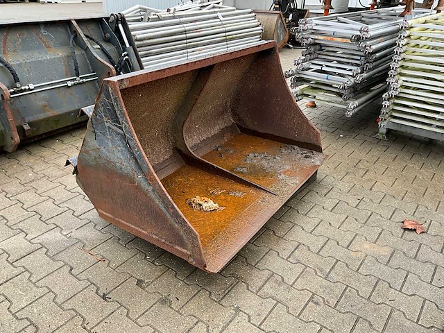 2011 schäfer schepbak - afbeelding 1 van  6