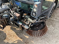 2011 schmidt compact 200 veeg- zuigwagen - afbeelding 11 van  32