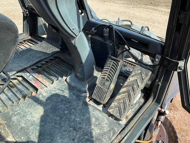 2011 schmidt compact 200 veeg- zuigwagen - afbeelding 16 van  32