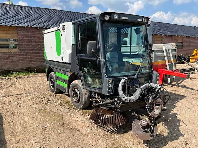 2011 schmidt compact 200 veeg- zuigwagen - afbeelding 12 van  32