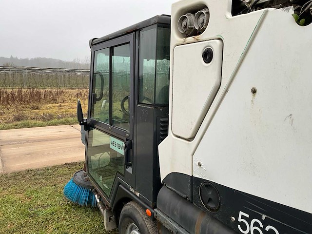 2011 schmidt swingo 200+ straatveegmachine - afbeelding 2 van  25