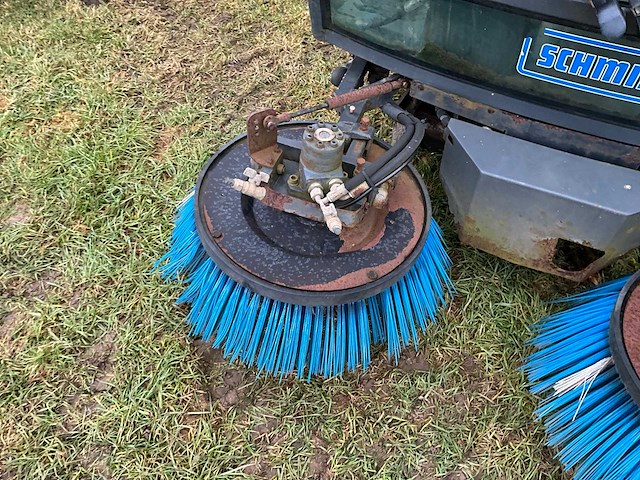 2011 schmidt swingo 200+ straatveegmachine - afbeelding 8 van  25