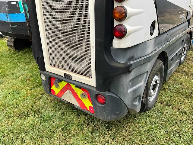 2011 schmidt swingo 200+ straatveegmachine - afbeelding 23 van  25