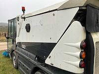 2011 schmidt swingo 200+ straatveegmachine - afbeelding 16 van  25