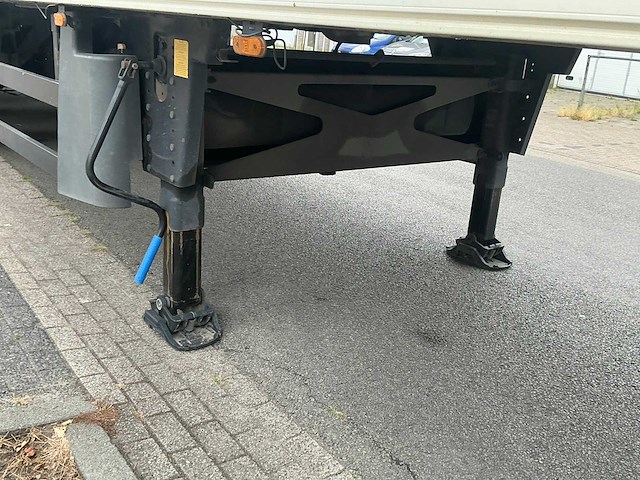 2011 schmitz sko 24/l-13.4fp 60 cool geconditioneerde oplegger - afbeelding 25 van  35