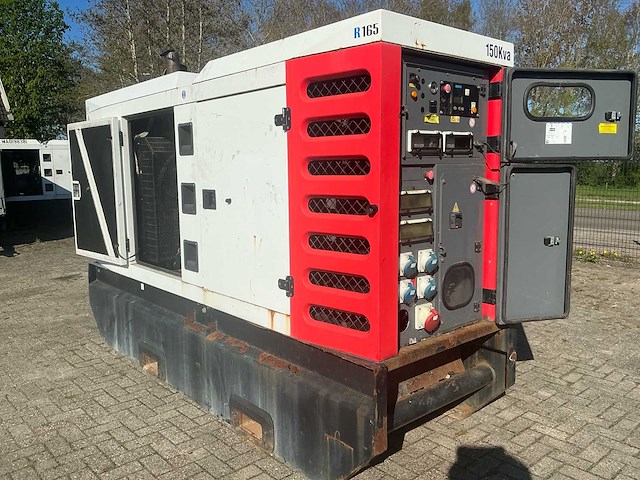 2011 sdmo rental r165 noodstroomaggregaat - afbeelding 5 van  6