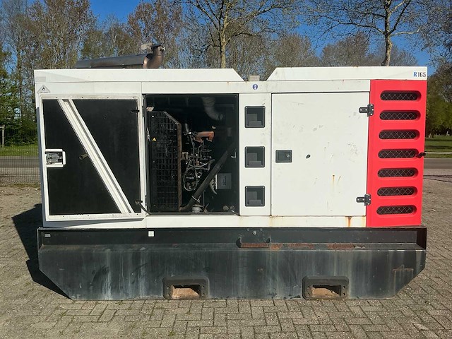 2011 sdmo rental r165 noodstroomaggregaat - afbeelding 6 van  6
