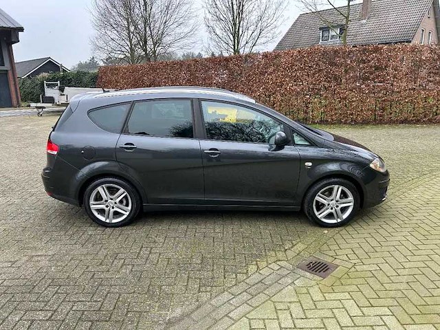2011 seat altea xl personenauto - afbeelding 4 van  10