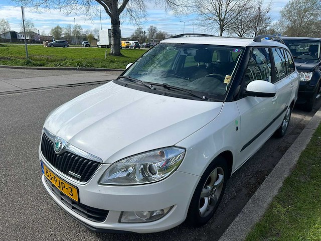 2011 skoda fabia combi 1.2 tdi greenline personenauto - afbeelding 1 van  9