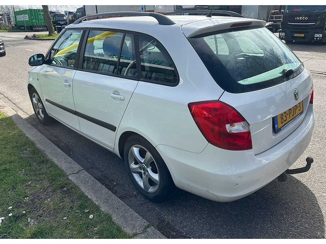 2011 skoda fabia combi 1.2 tdi greenline personenauto - afbeelding 4 van  9