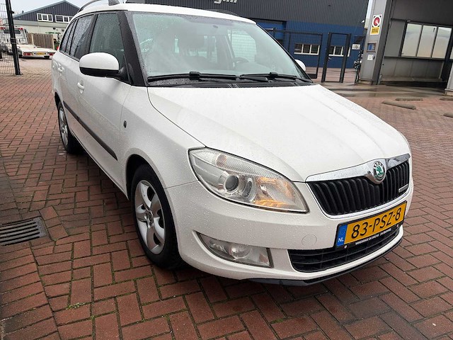 2011 skoda fabia combi 1.2 tdi greenline personenauto - afbeelding 7 van  11