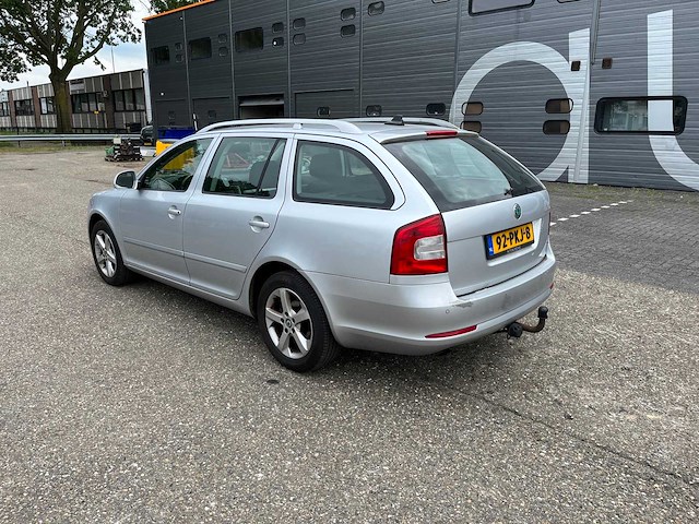 2011 skoda octavia combi 1.2 tsi elegance bns personenauto 92-pkj-8 - afbeelding 15 van  22