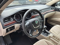 2011 skoda superb combi 2.0 tsi elegance bns personenauto - afbeelding 25 van  26