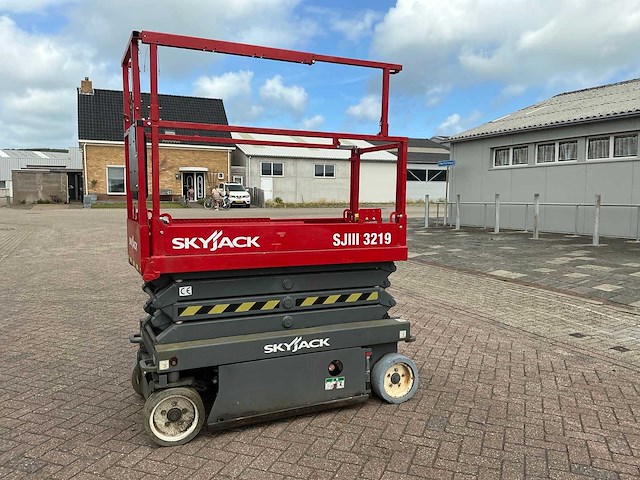 2011 skyjack sjiii3219 hoogwerker - afbeelding 1 van  12