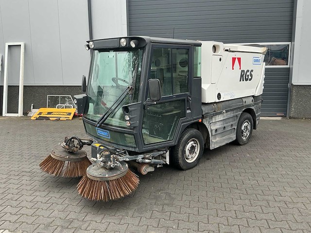 2011 smchmidt swinging 200+ zelfrijdende veegmachine - afbeelding 1 van  25